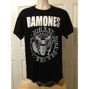 THE RAMONES - THE RAMONES Unisex Black Shirt
